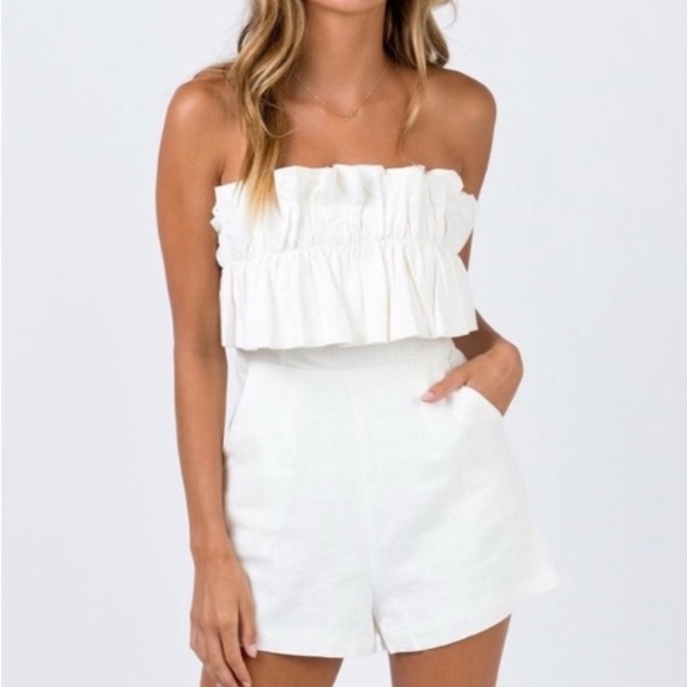 Princess Polly Hunter Mae White Strapless Ruffle Shorts Romper Cream 4 Playsuit